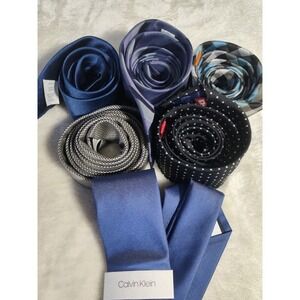 Lot of 6 Vintage Men's Skinny Neckties 2"-2 3/4" Wide